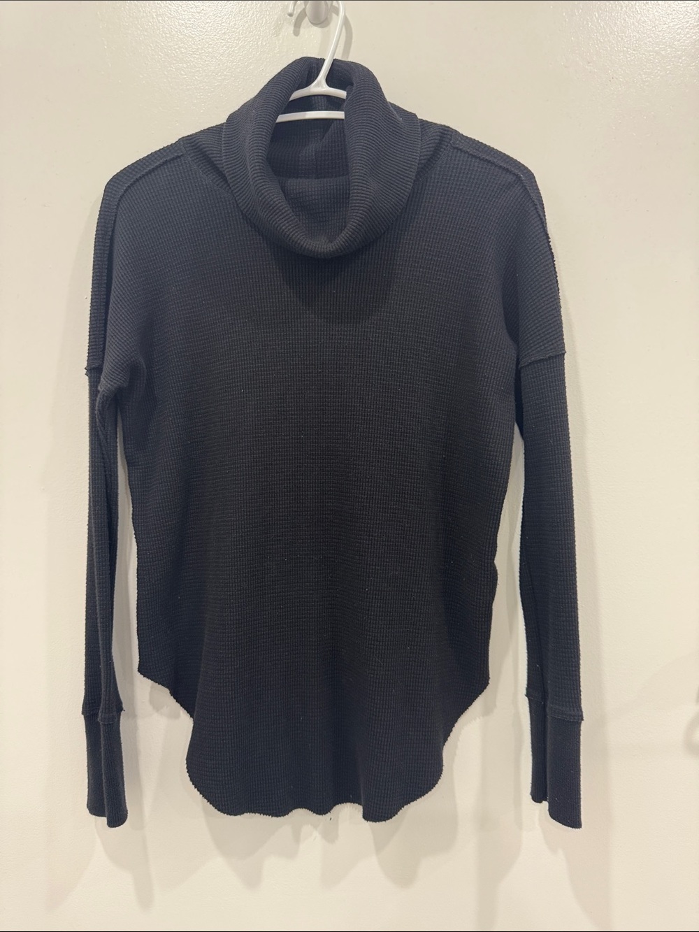 TNA by Aritzia Waffle Knit Cowl Neck Sweater – XS